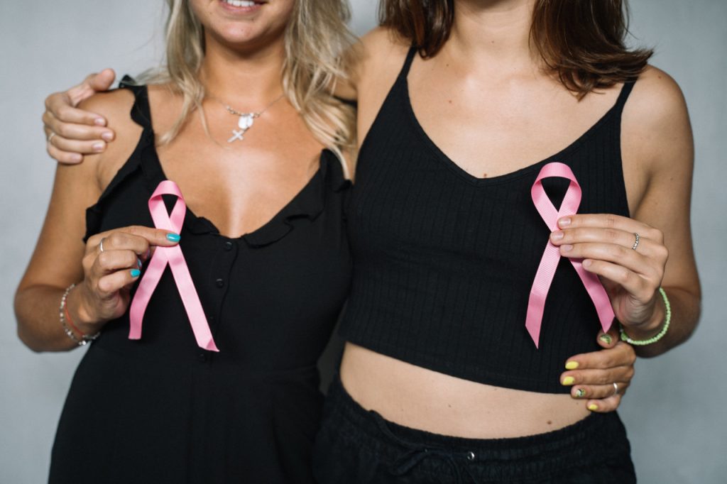 La autoexploración, fundamental para detectar precozmente el cáncer de mama