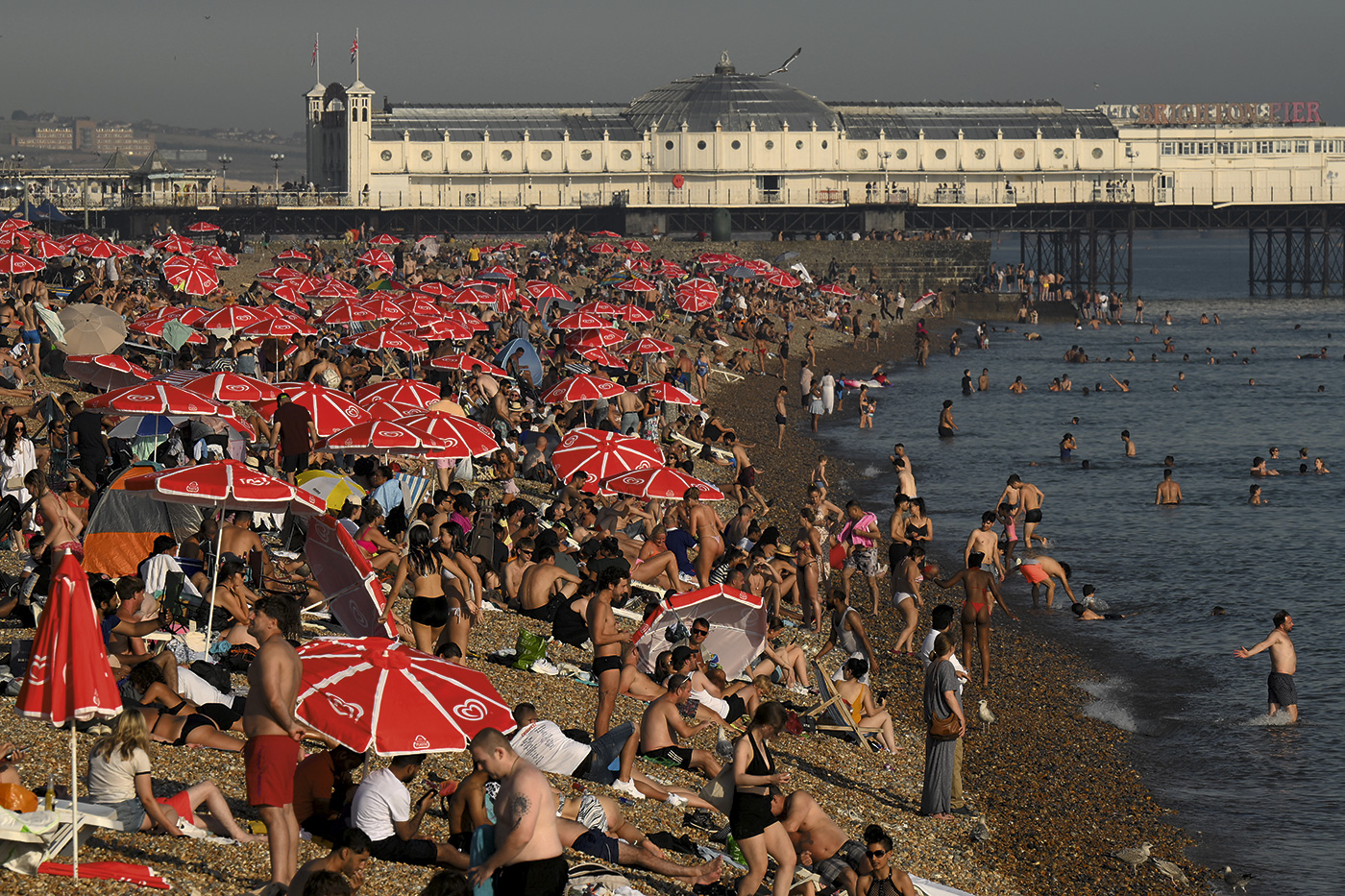 Playa de Brighton, en el sur de Inglaterra, el 7 de septiembre de 2023.- DANIEL LEAL/AFP